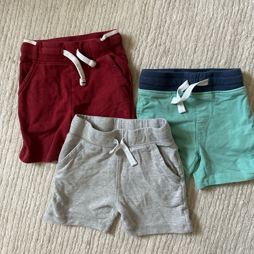 Tommy Bahama kids set of 3 size 24 month stretchy play shorts